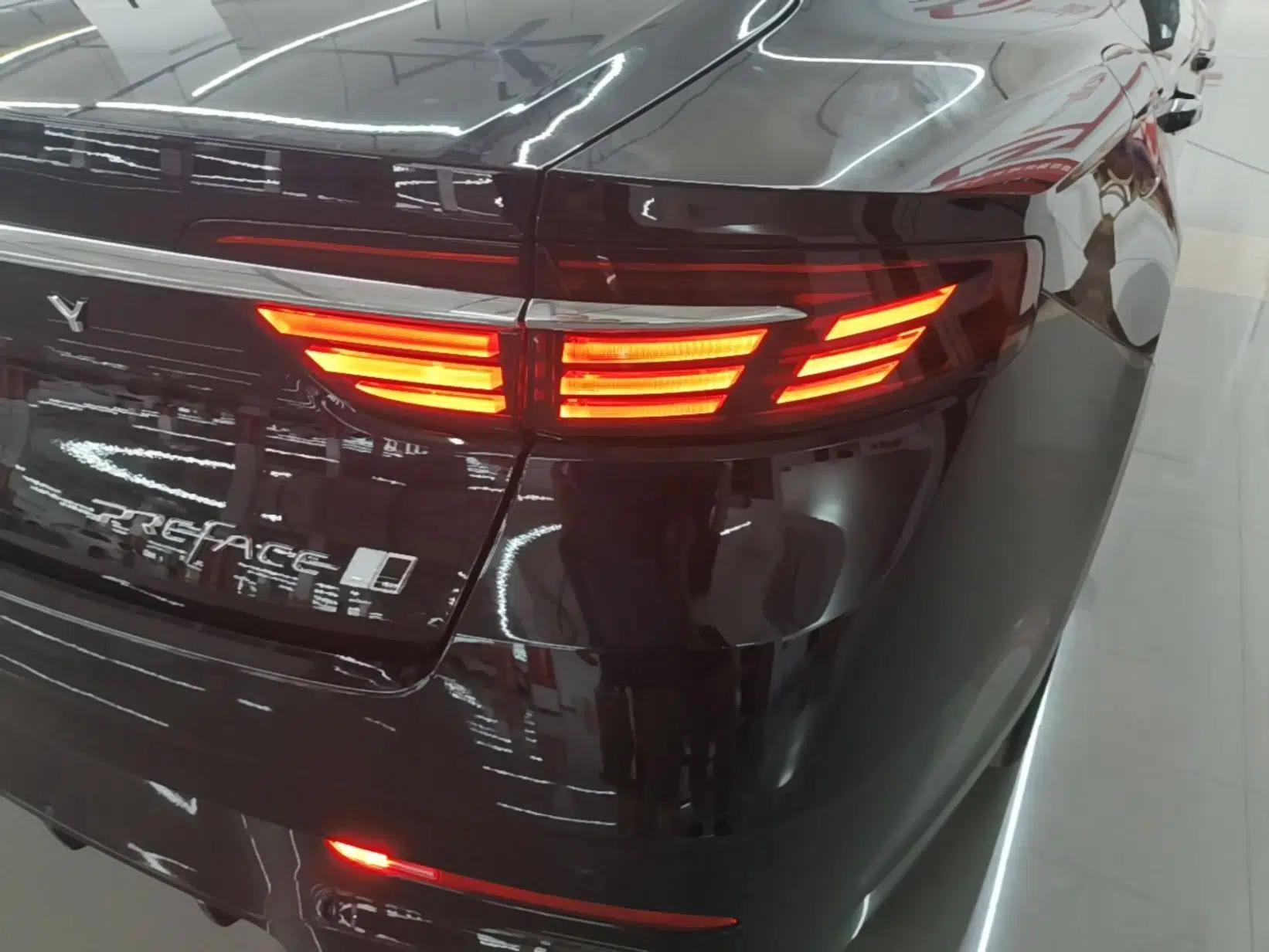 Geely Auto Preface 2026 Model Oriental Yao 1.5TD Fuyao Edition — миниатюра 9