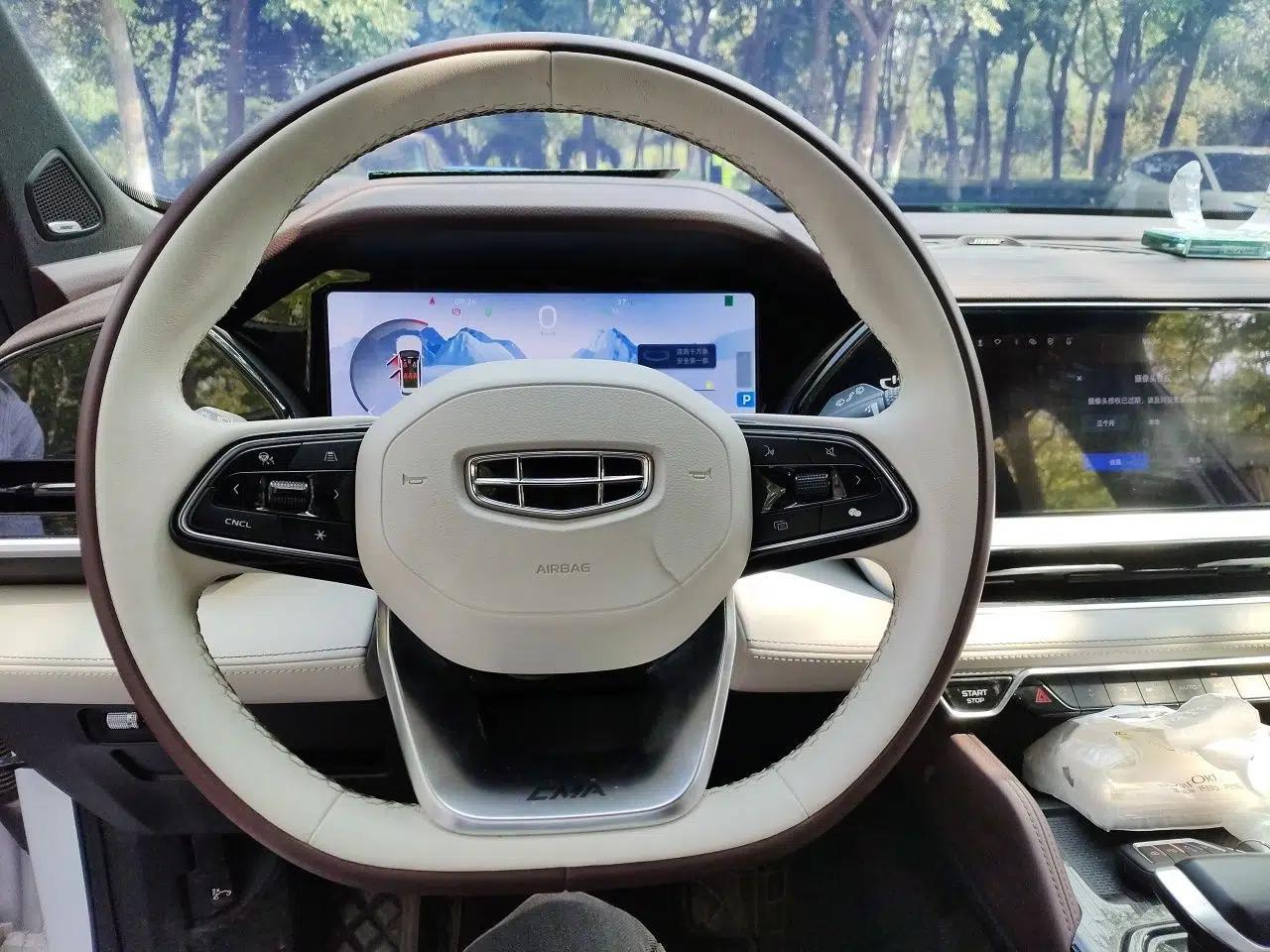 Geely Auto Monjaro L 2023 2.0TD High-Power Automatic Two-Wheel Drive Flagship Version — миниатюра 10
