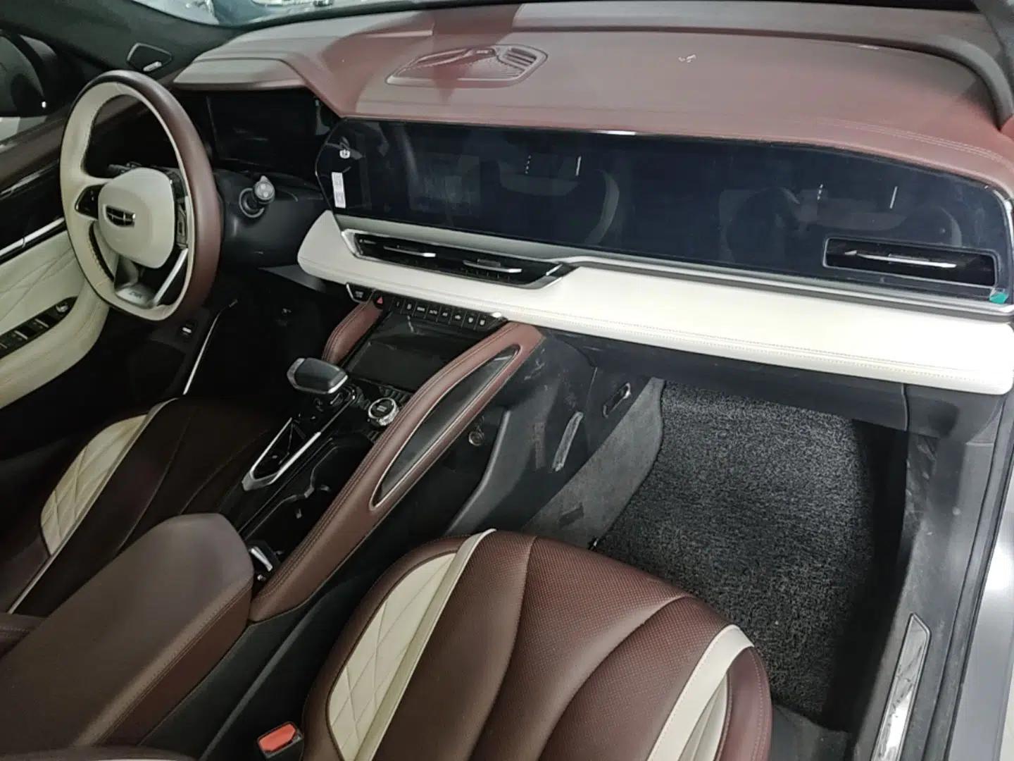 Geely Auto Monjaro L 2021 2.0TD DCT EVO Two-Wheel Drive Smart Luxury Version — миниатюра 12