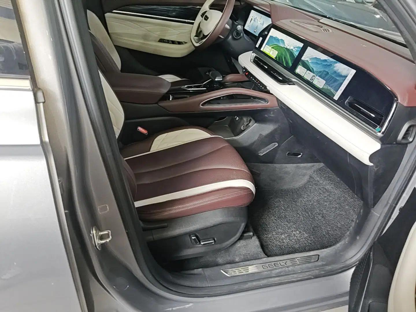 Geely Auto Monjaro L 2021 2.0TD DCT EVO Two-Wheel Drive Smart Luxury Version — миниатюра 19