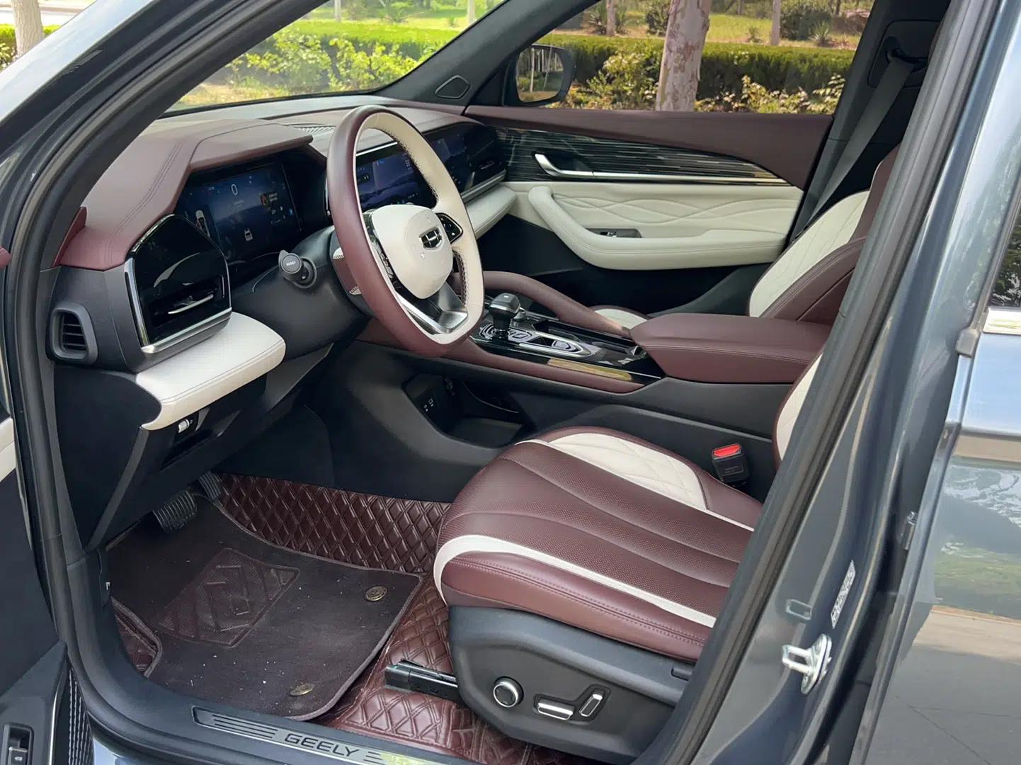 Geely Auto Monjaro L 2021 2.0TD DCT EVO Two-Wheel Drive Prestige Version — миниатюра 18