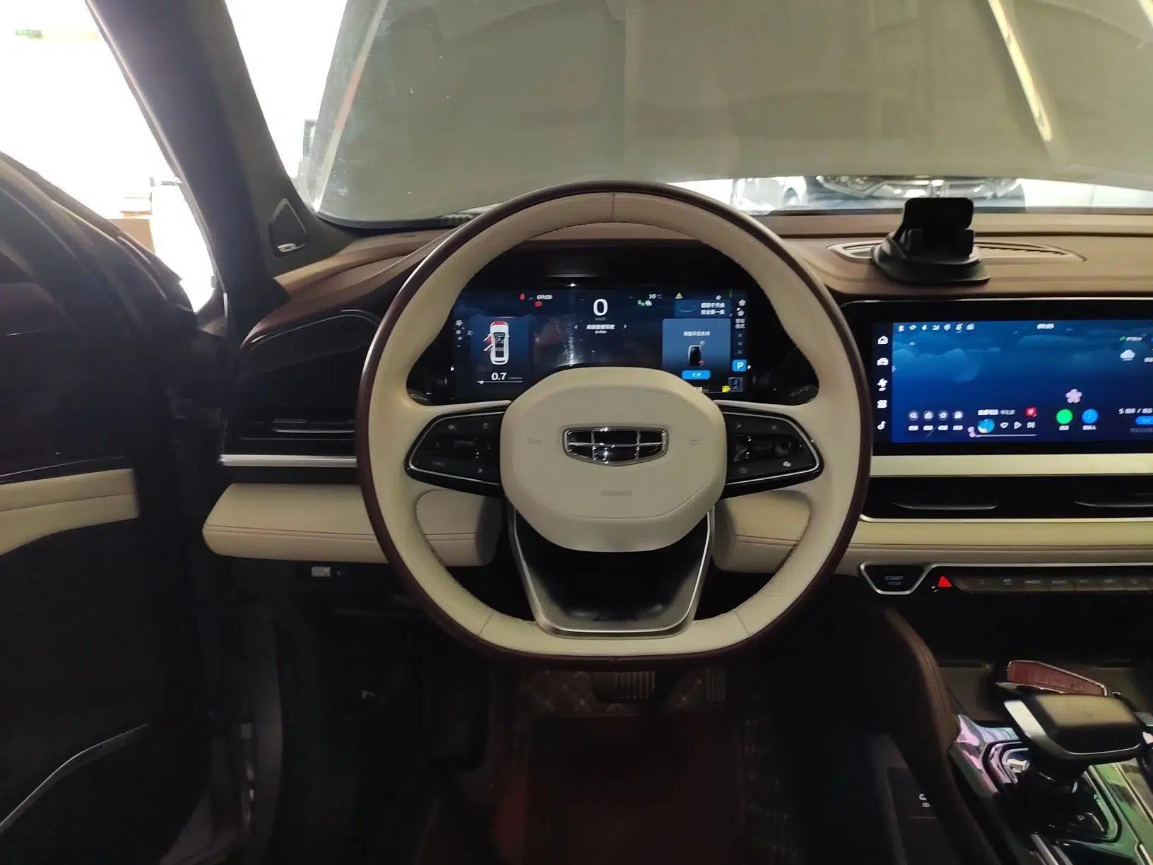 Geely Auto Monjaro L 2021 2.0TD DCT EVO Two-Wheel Drive Smart Luxury Version — миниатюра 18