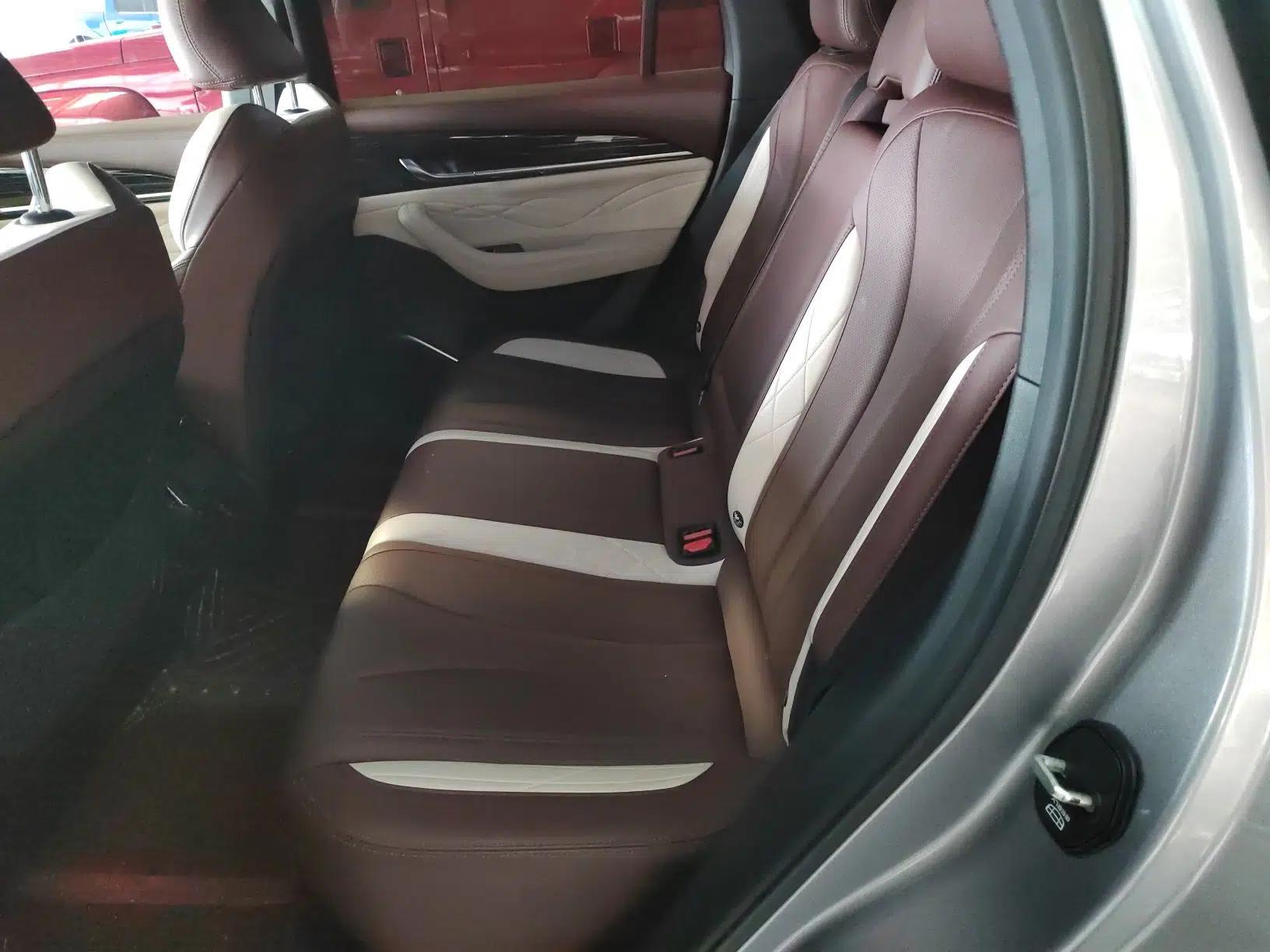 Geely Auto Monjaro L 2021 2.0TD DCT EVO Two-Wheel Drive Smart Luxury Version — миниатюра 25