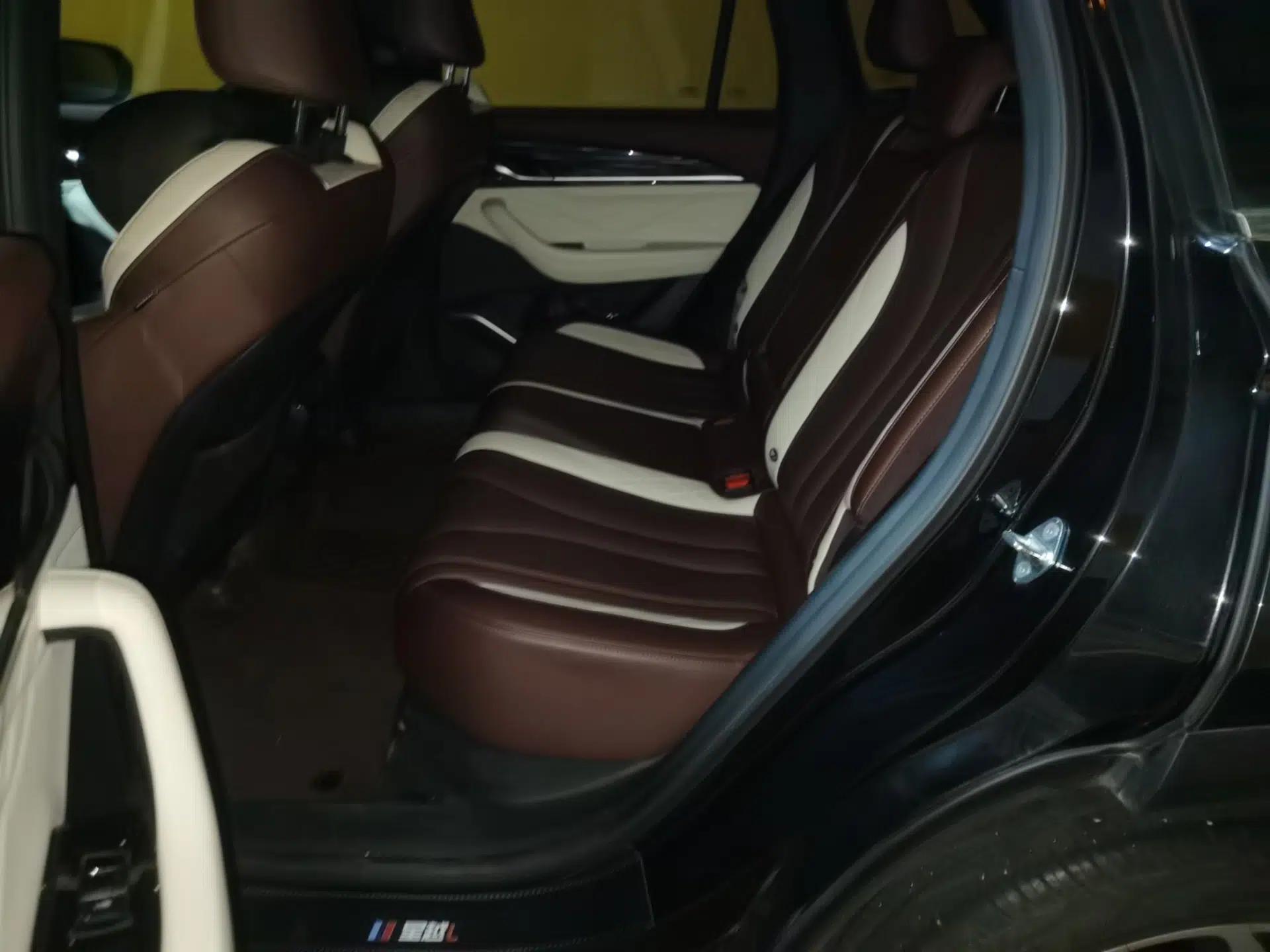 Geely Auto Monjaro L 2021 2.0TD DCT EVO Two-Wheel Drive Prestige Version — миниатюра 20