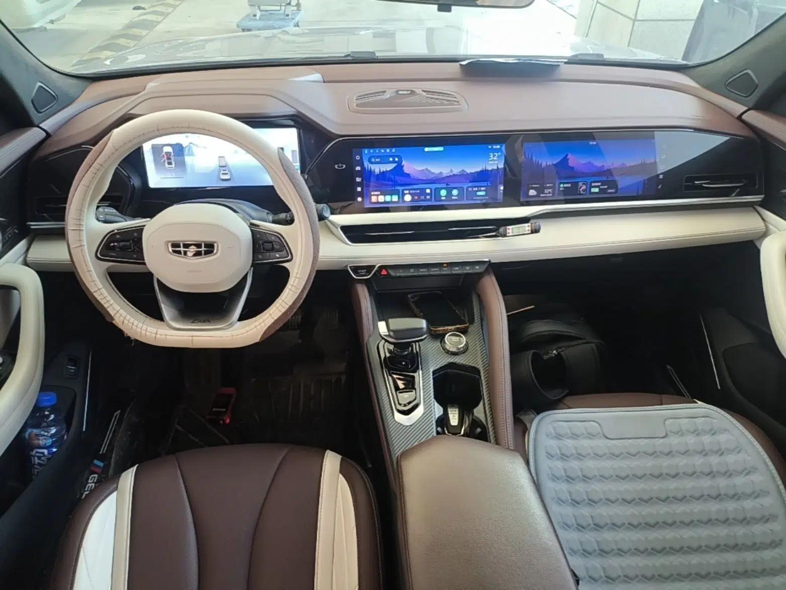 Geely Auto Monjaro L 2021 2.0TD DCT EVO Two-Wheel Drive Prestige Version — миниатюра 12