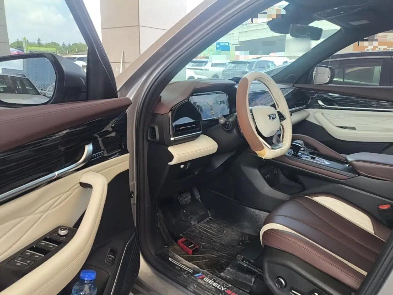 Geely Auto Monjaro L 2021 2.0TD DCT EVO Two-Wheel Drive Prestige Version — миниатюра 18
