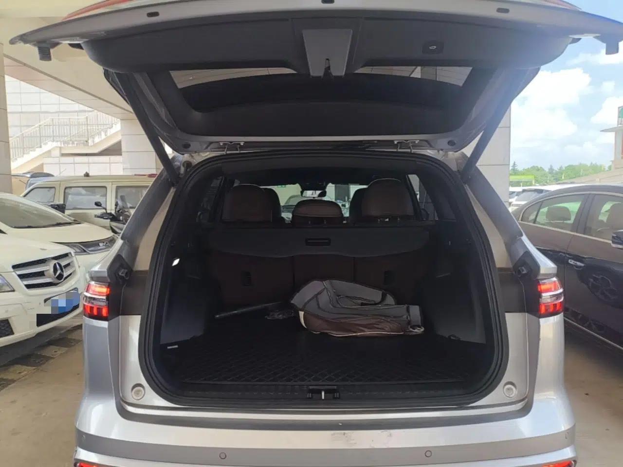 Geely Auto Monjaro L 2021 2.0TD DCT EVO Two-Wheel Drive Prestige Version — миниатюра 22