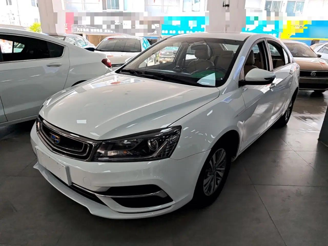 Geely Auto Emgrand 2018 1.5L Manual Luxury Model — миниатюра 1