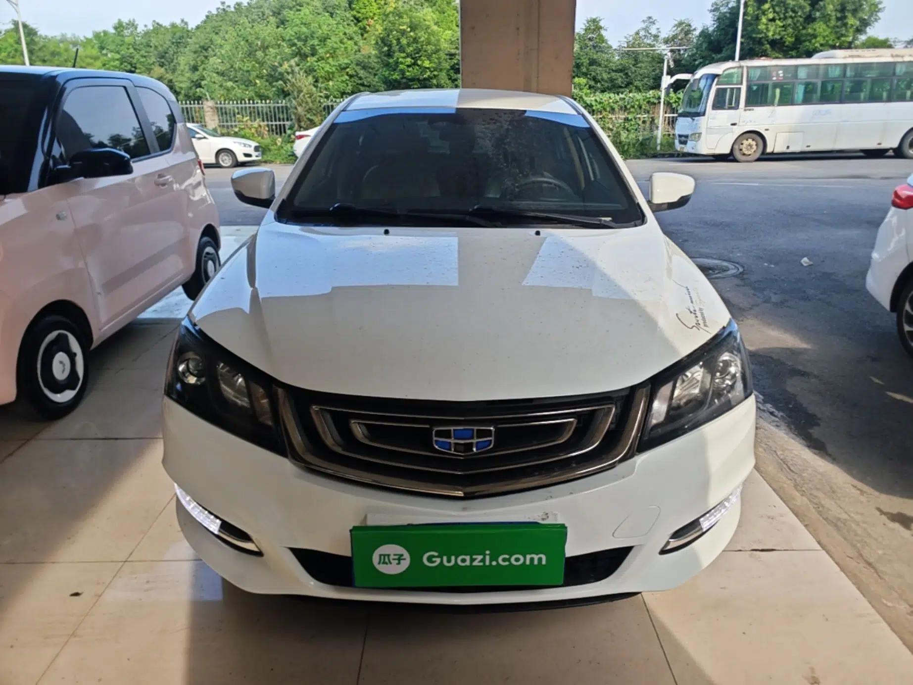Geely Auto Emgrand 2017 Sedan Million Edition 1.5L Manual Luxury Model — миниатюра 2