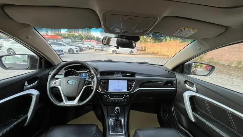 Geely Auto Emgrand 2017 Sedan Million Edition 1.5L CVT Upward Version — миниатюра 8