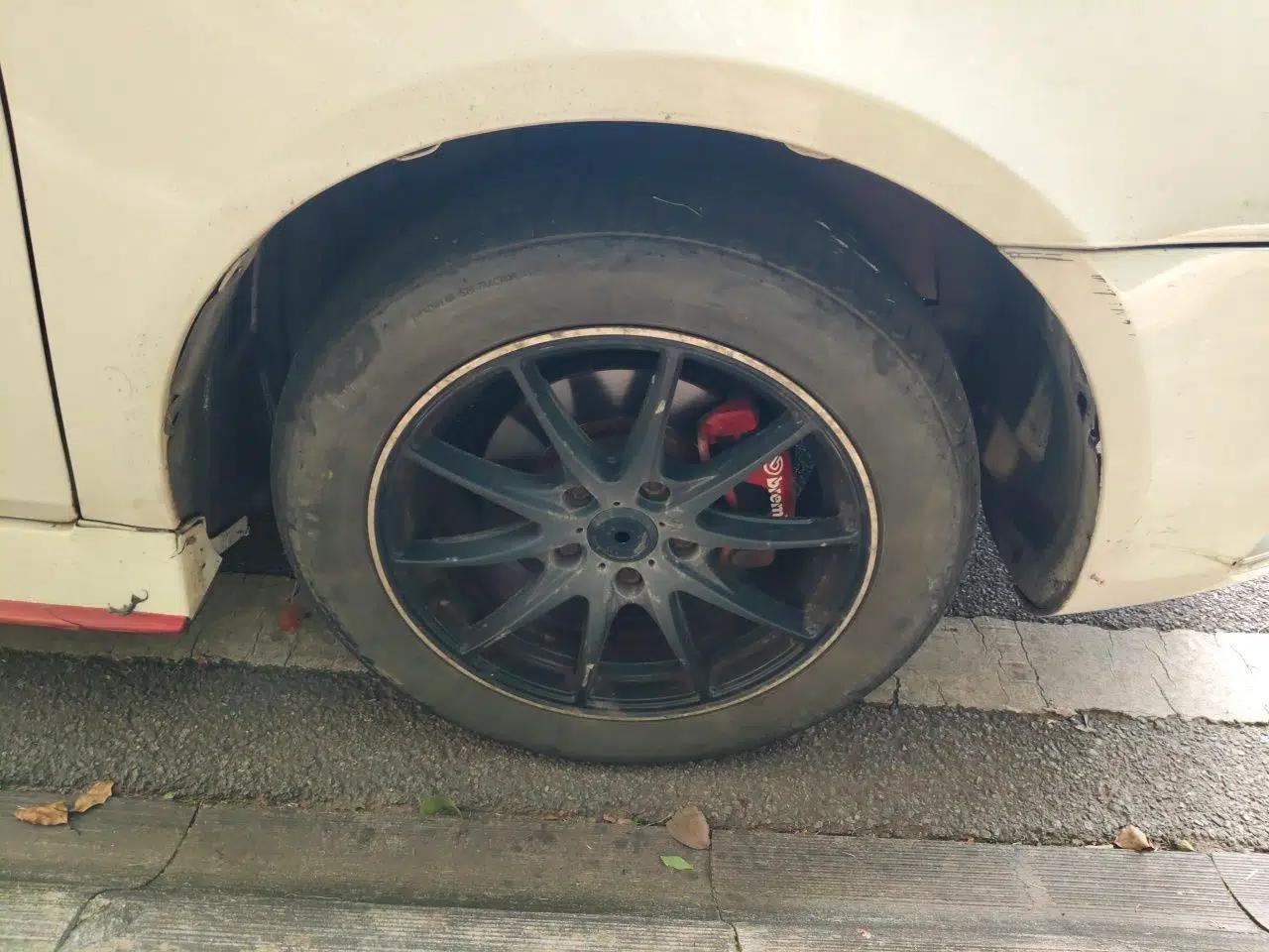 Geely Auto Emgrand 2014 Sedan 1.5L Manual Elite Model — миниатюра 8