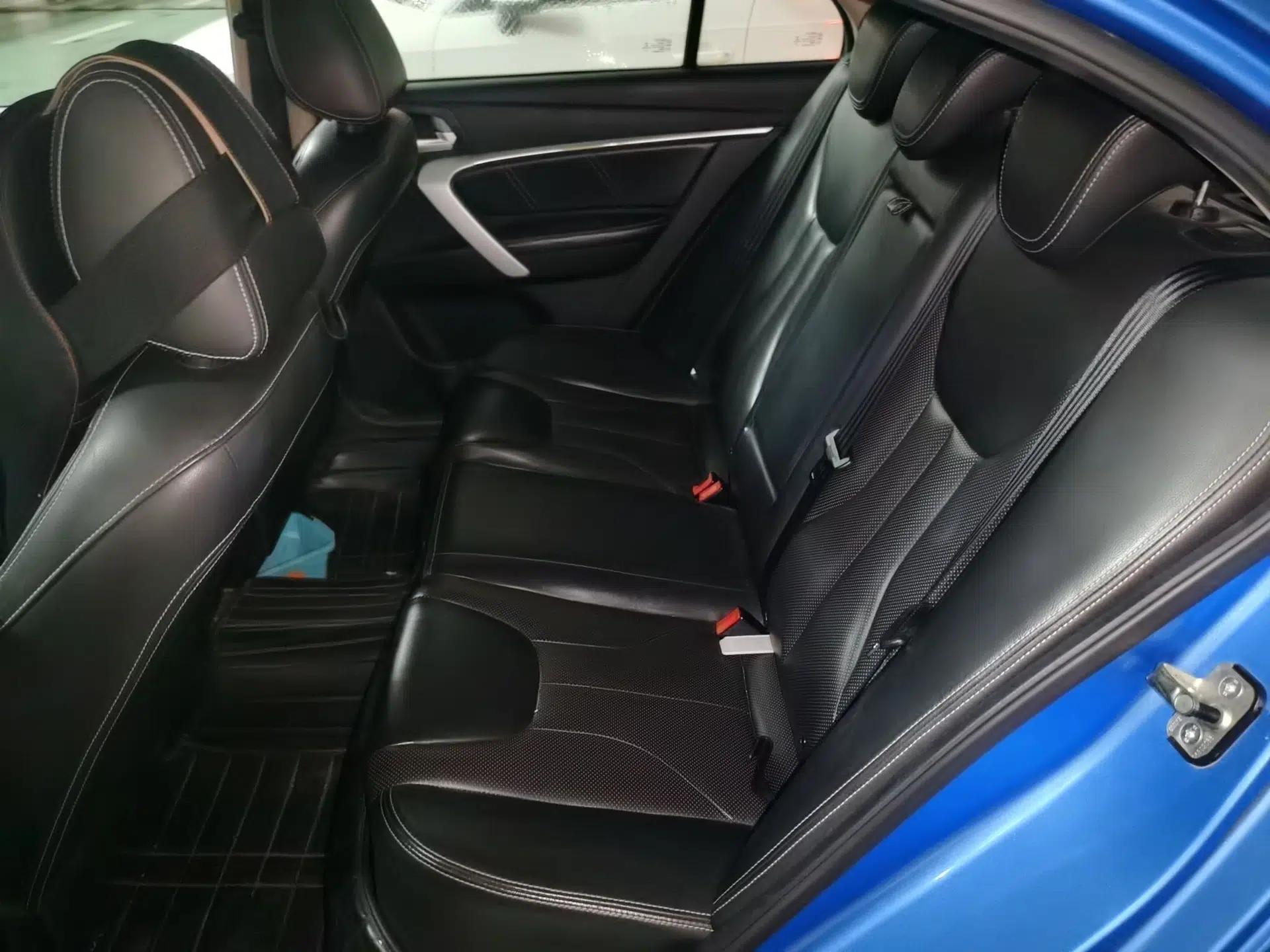 Geely Auto Emgrand 2017 Sedan Million Edition 1.5L CVT Upward Version — миниатюра 17