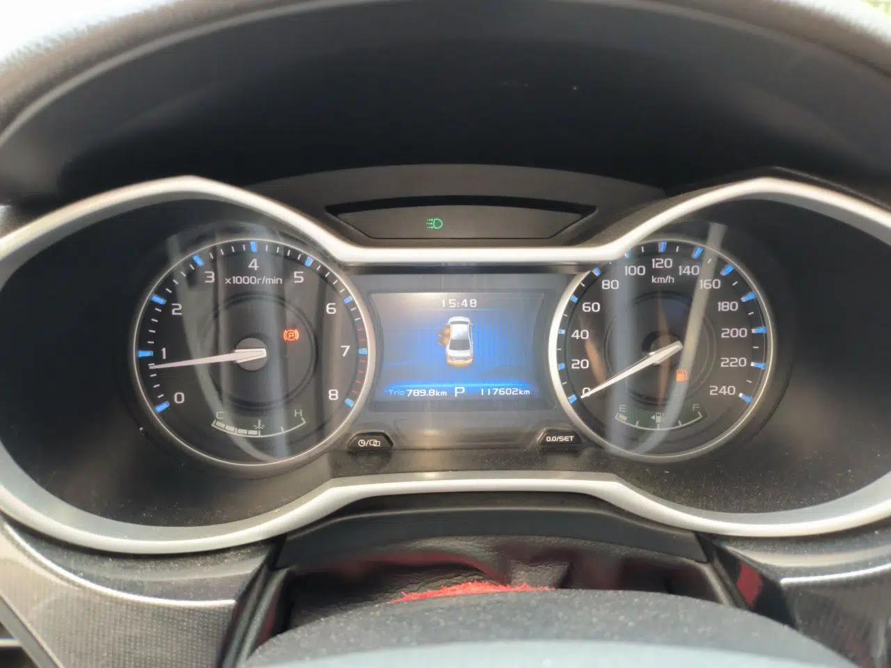 Geely Auto Emgrand 2017 Sedan Million Edition 1.5L CVT Upward Version — миниатюра 11