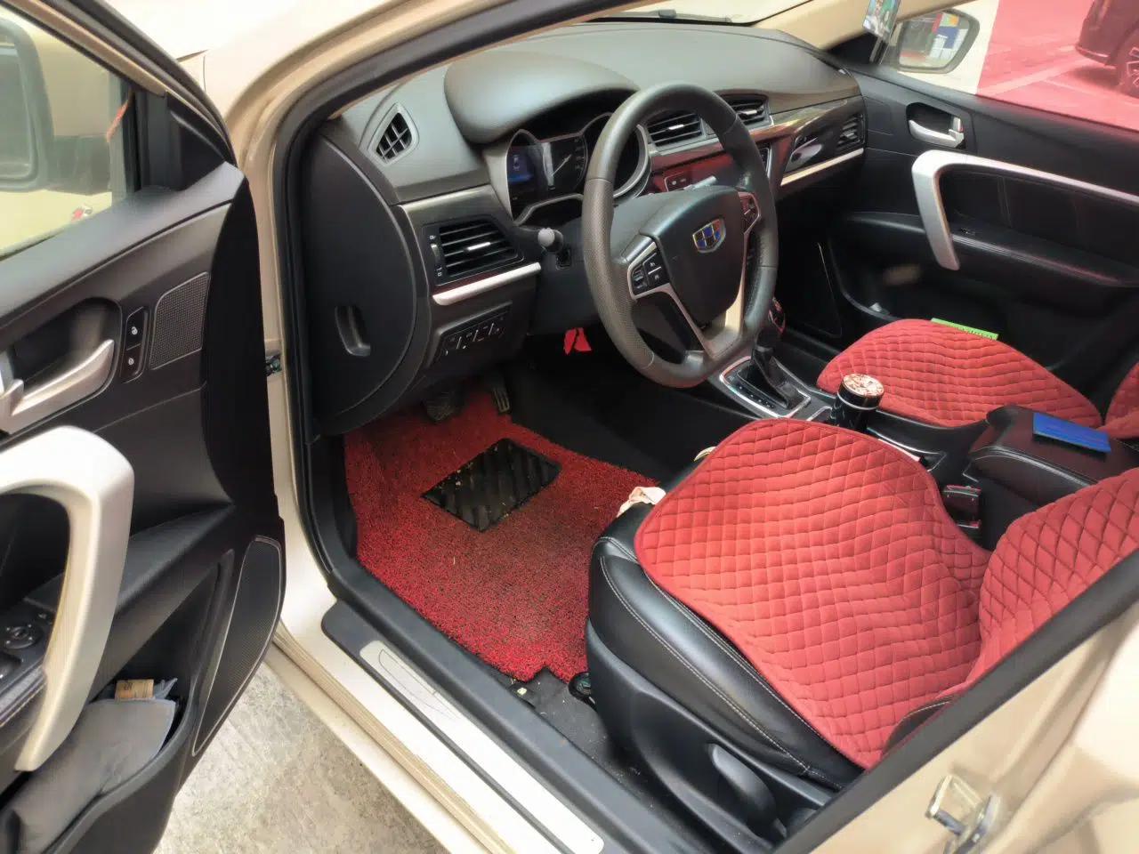 Geely Auto Emgrand 2017 Sedan Million Edition 1.5L CVT Upward Version — миниатюра 16