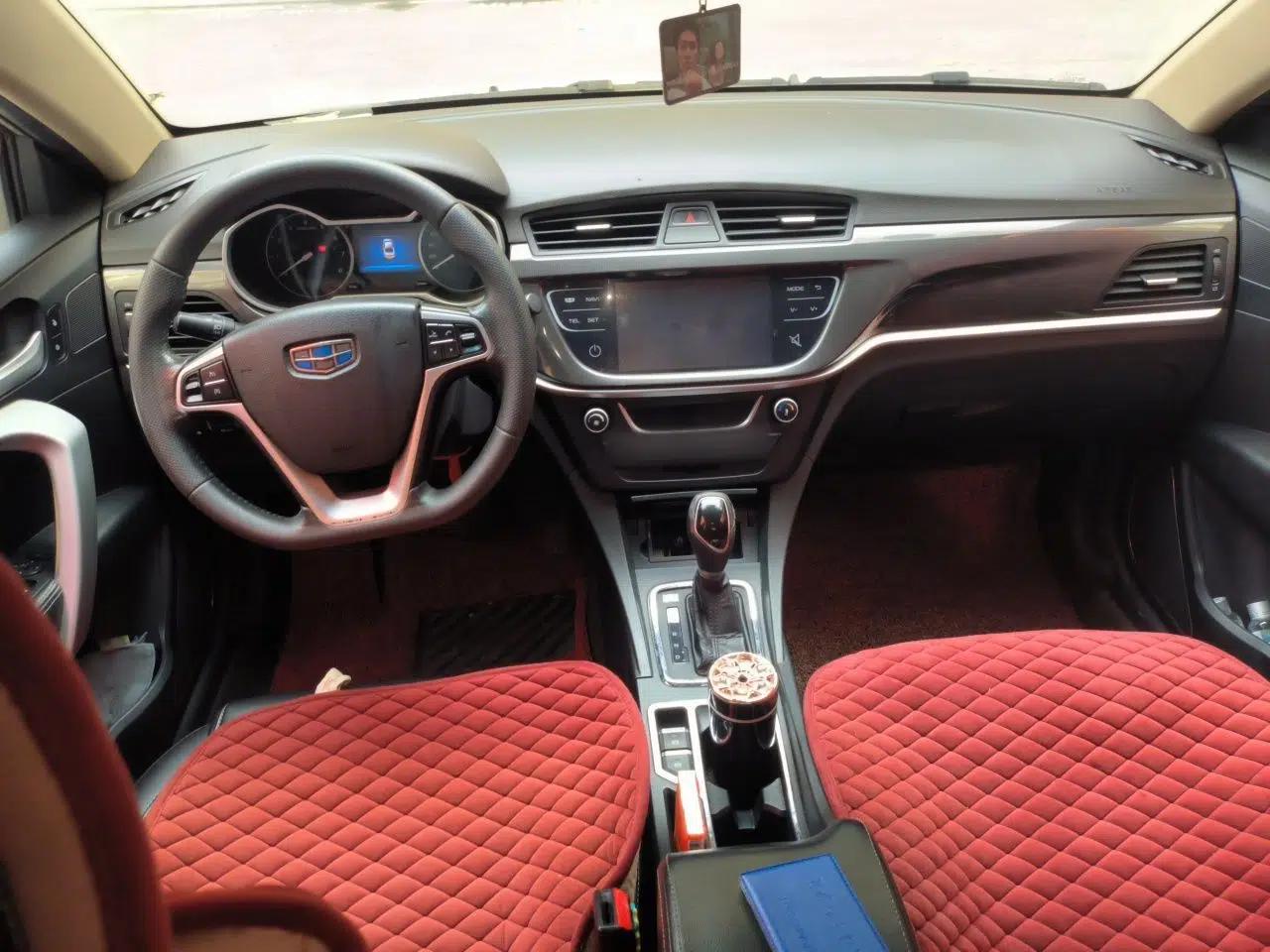 Geely Auto Emgrand 2017 Sedan Million Edition 1.5L CVT Upward Version — миниатюра 9