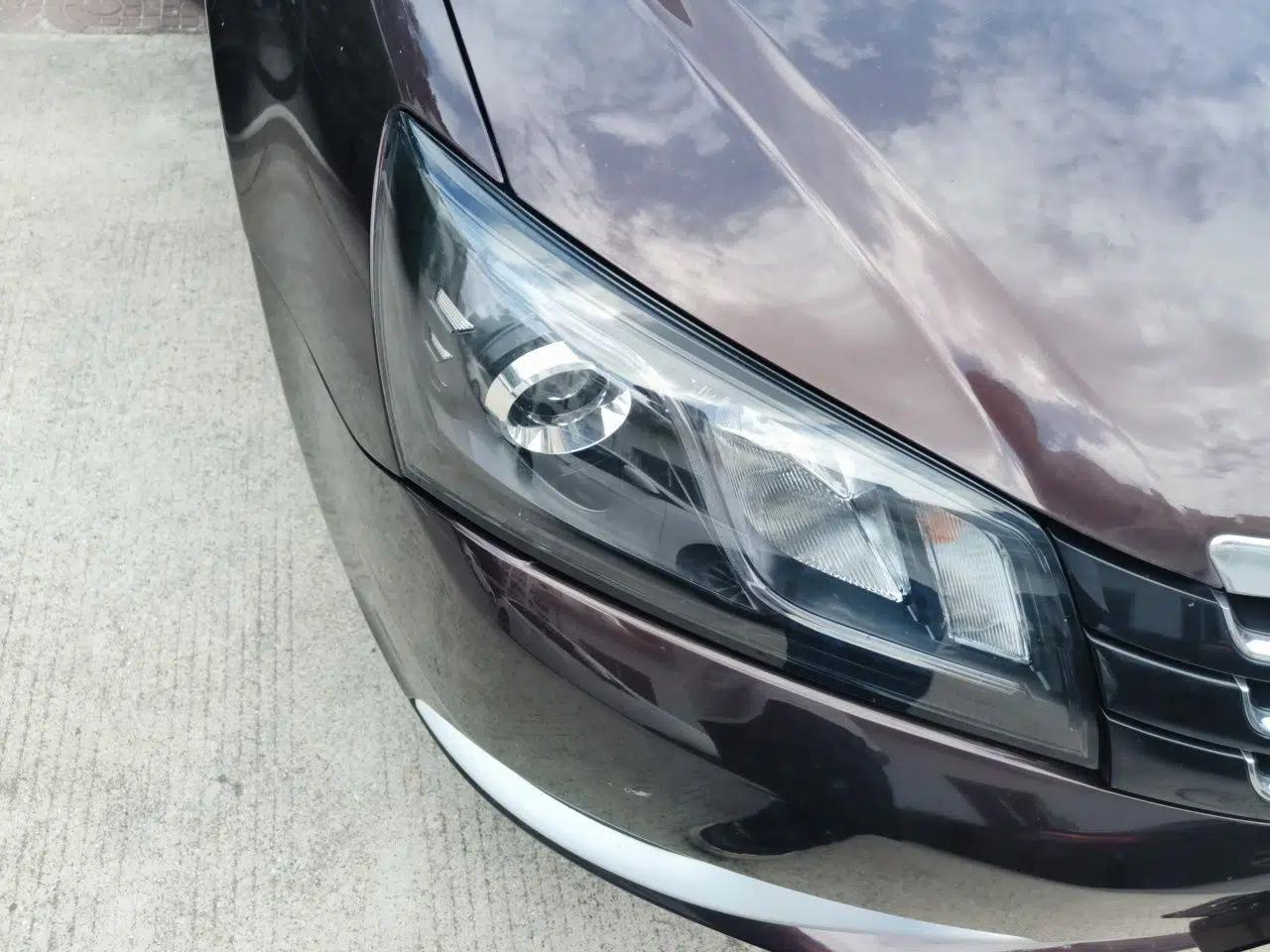 Geely Auto Emgrand 2016 Sedan 1.5L Manual Luxury Model — миниатюра 7