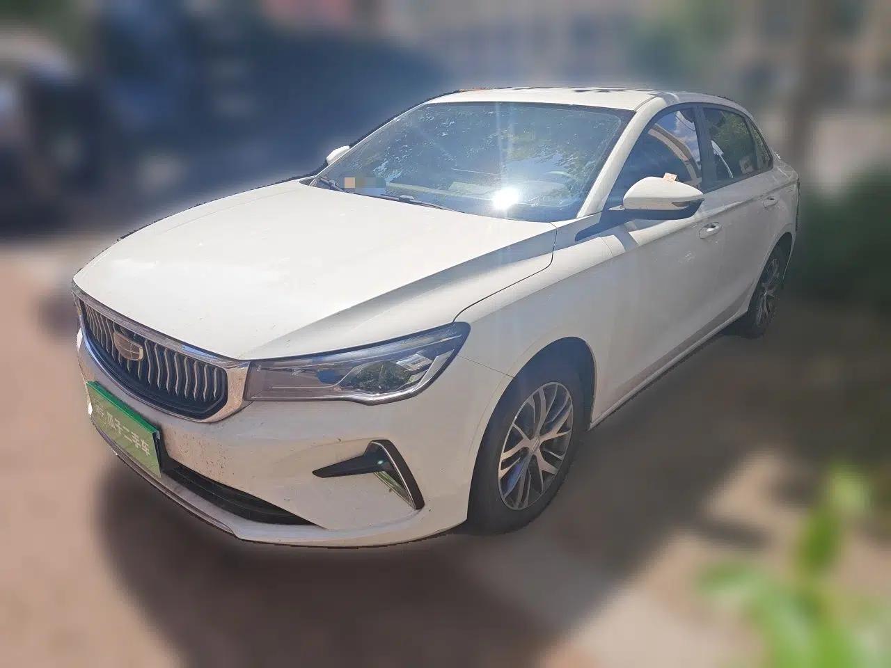 Geely Auto Emgrand 2023 4th Generation Champion Edition 1.5L Manual Luxury Model — миниатюра 1
