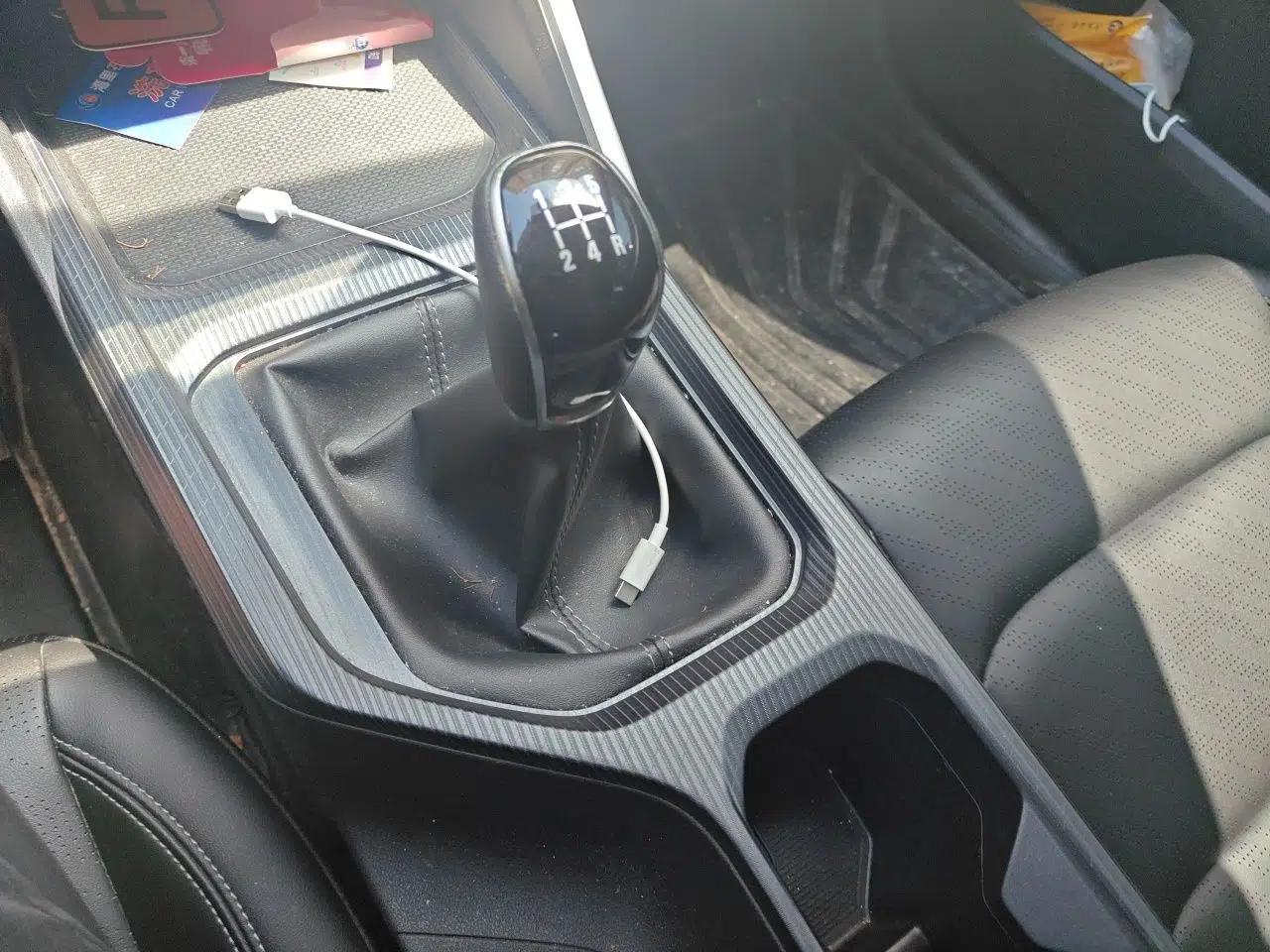 Geely Auto Emgrand 2023 4th Generation Champion Edition 1.5L Manual Luxury Model — миниатюра 11