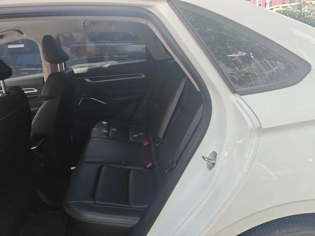 Geely Auto Emgrand 2023 4th Generation Champion Edition 1.5L Manual Luxury Model — миниатюра 14