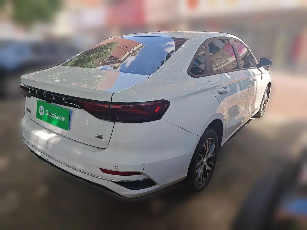 Geely Auto Emgrand 2023 4th Generation Champion Edition 1.5L Manual Luxury Model — миниатюра 4