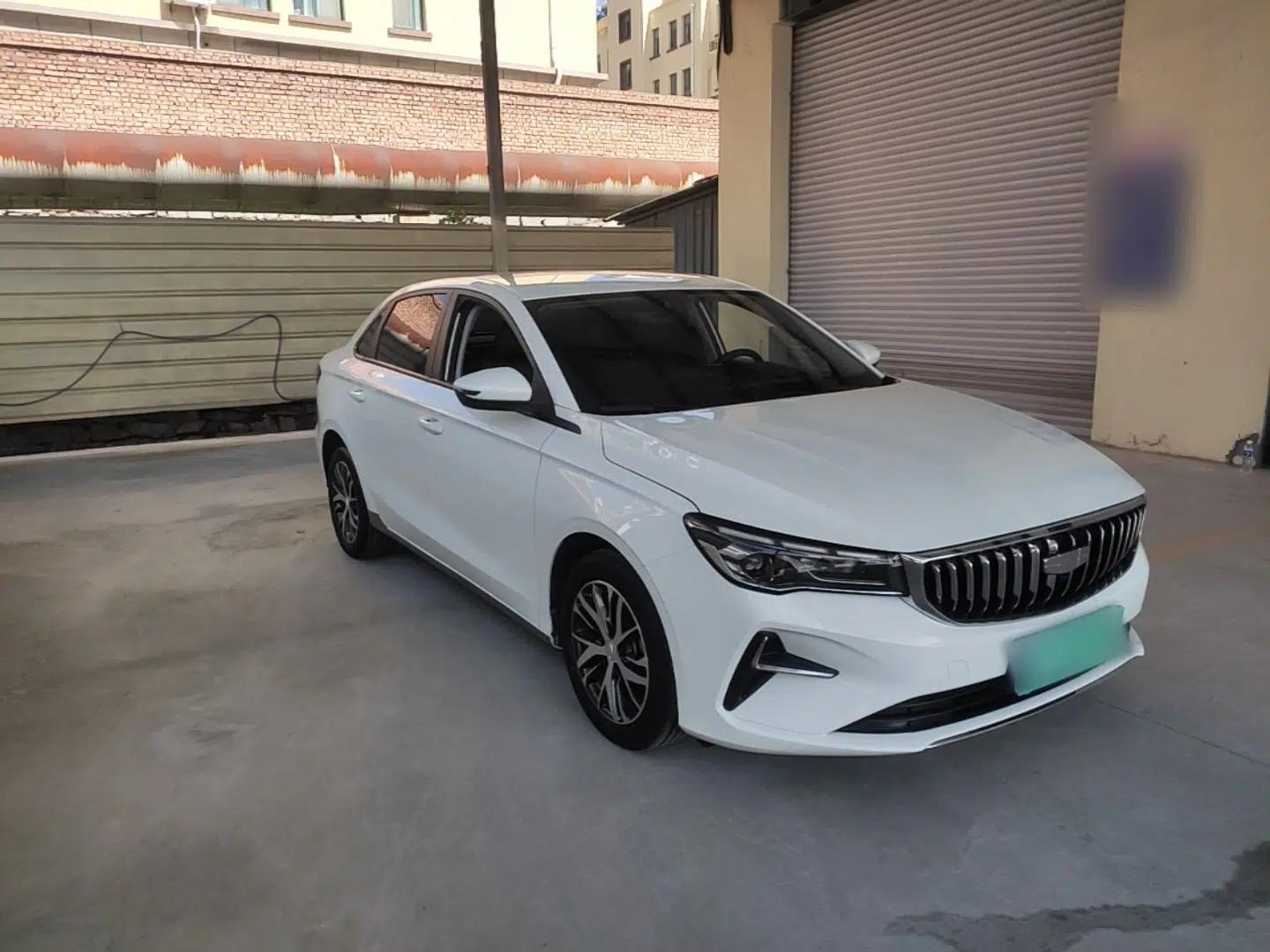 Geely Auto Emgrand 2023 4th Generation Champion Edition 1.5L Manual Luxury Model — миниатюра 3