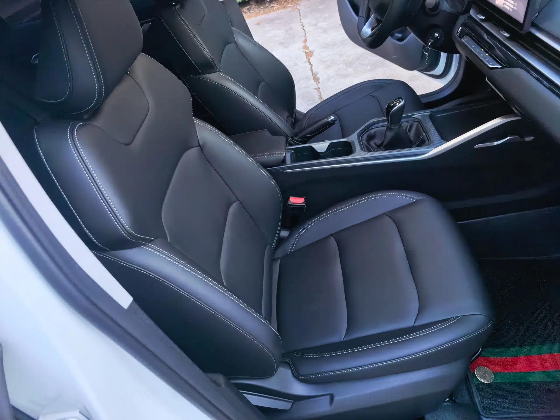 Geely Auto Emgrand 2023 4th Generation Champion Edition 1.5L Manual Luxury Model — миниатюра 24