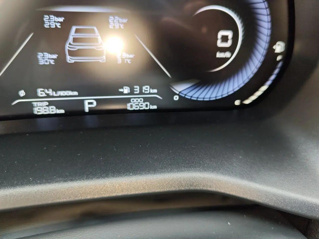 Geely Auto Emgrand 2023 4th Generation Champion Edition 1.5L CVT Luxury Model — миниатюра 12