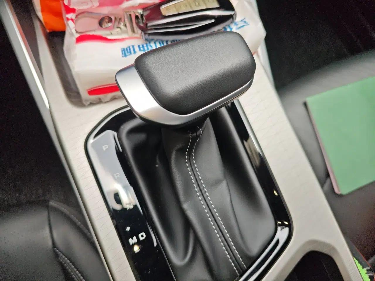 Geely Auto Emgrand 2023 4th Generation Champion Edition 1.5L CVT Luxury Model — миниатюра 14