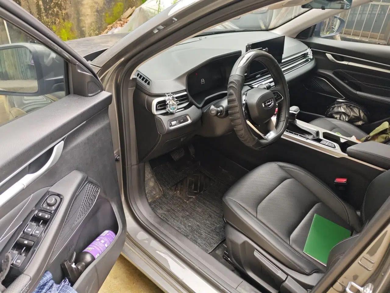 Geely Auto Emgrand 2023 4th Generation Champion Edition 1.5L CVT Luxury Model — миниатюра 16