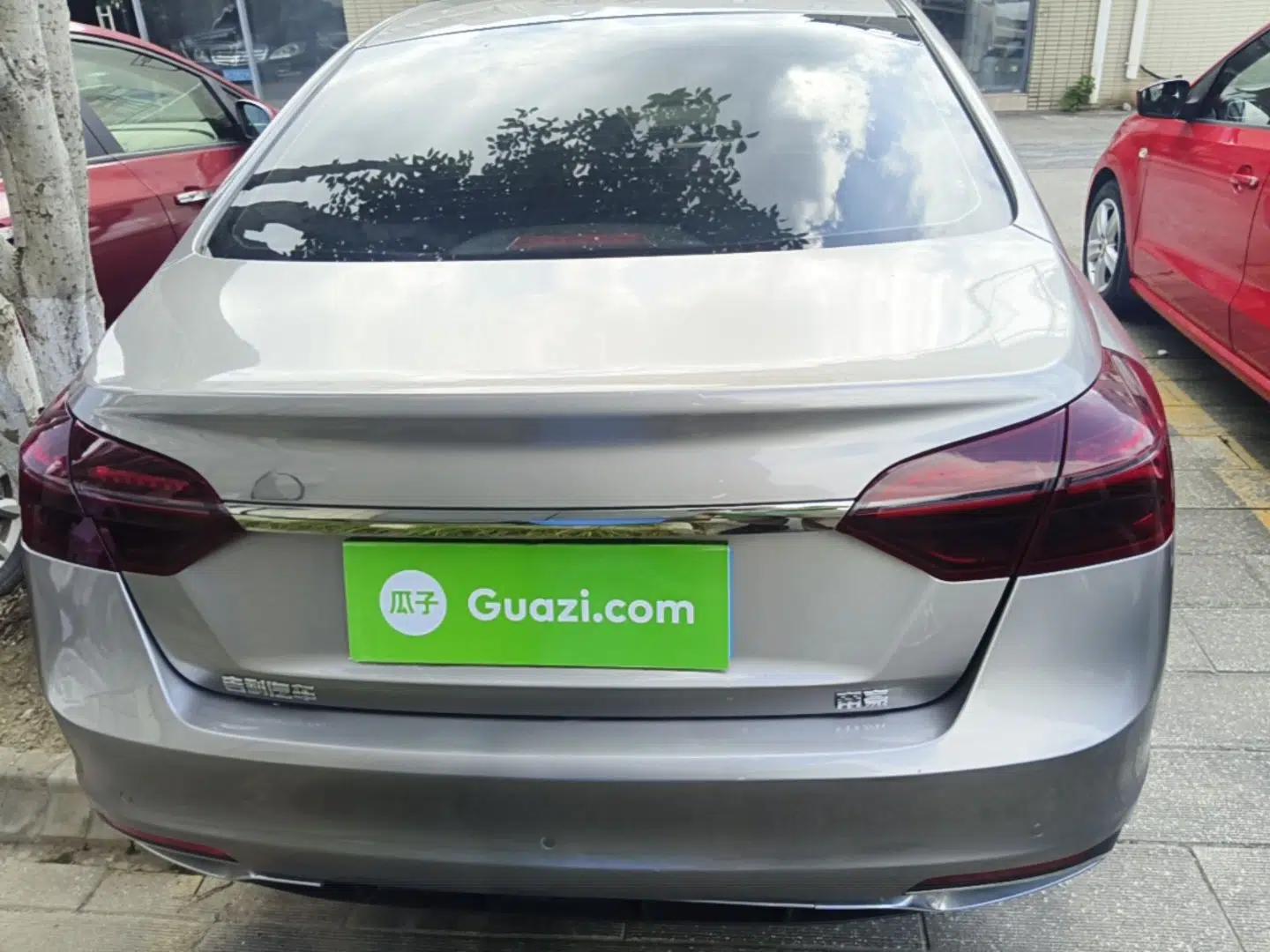 Geely Auto Emgrand 2020 1.5L CVT Upward Version — миниатюра 5