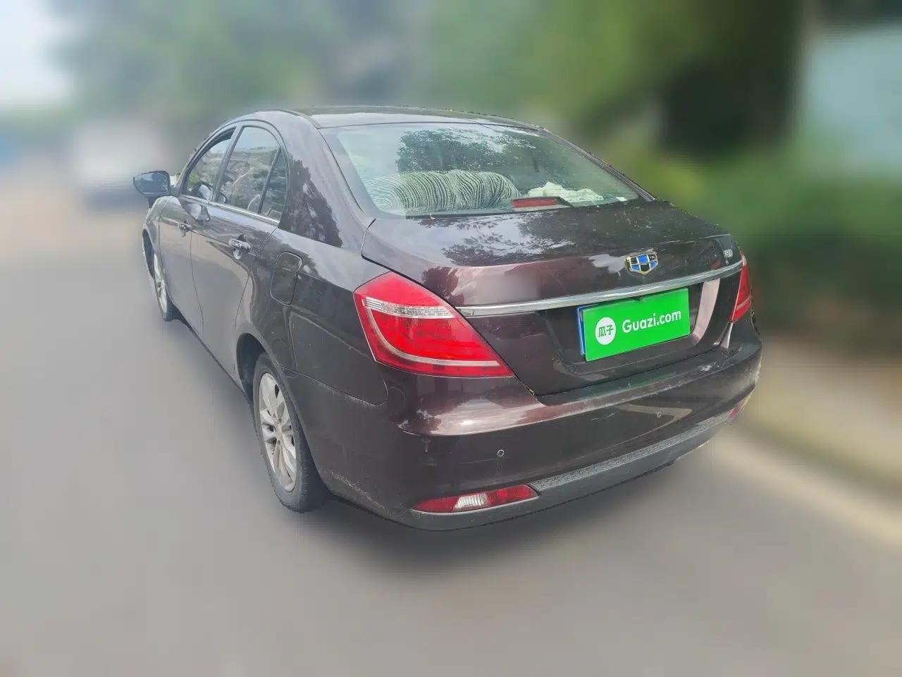 Geely Auto Emgrand 2016 Sedan 1.5L Manual Upward Edition — миниатюра 4
