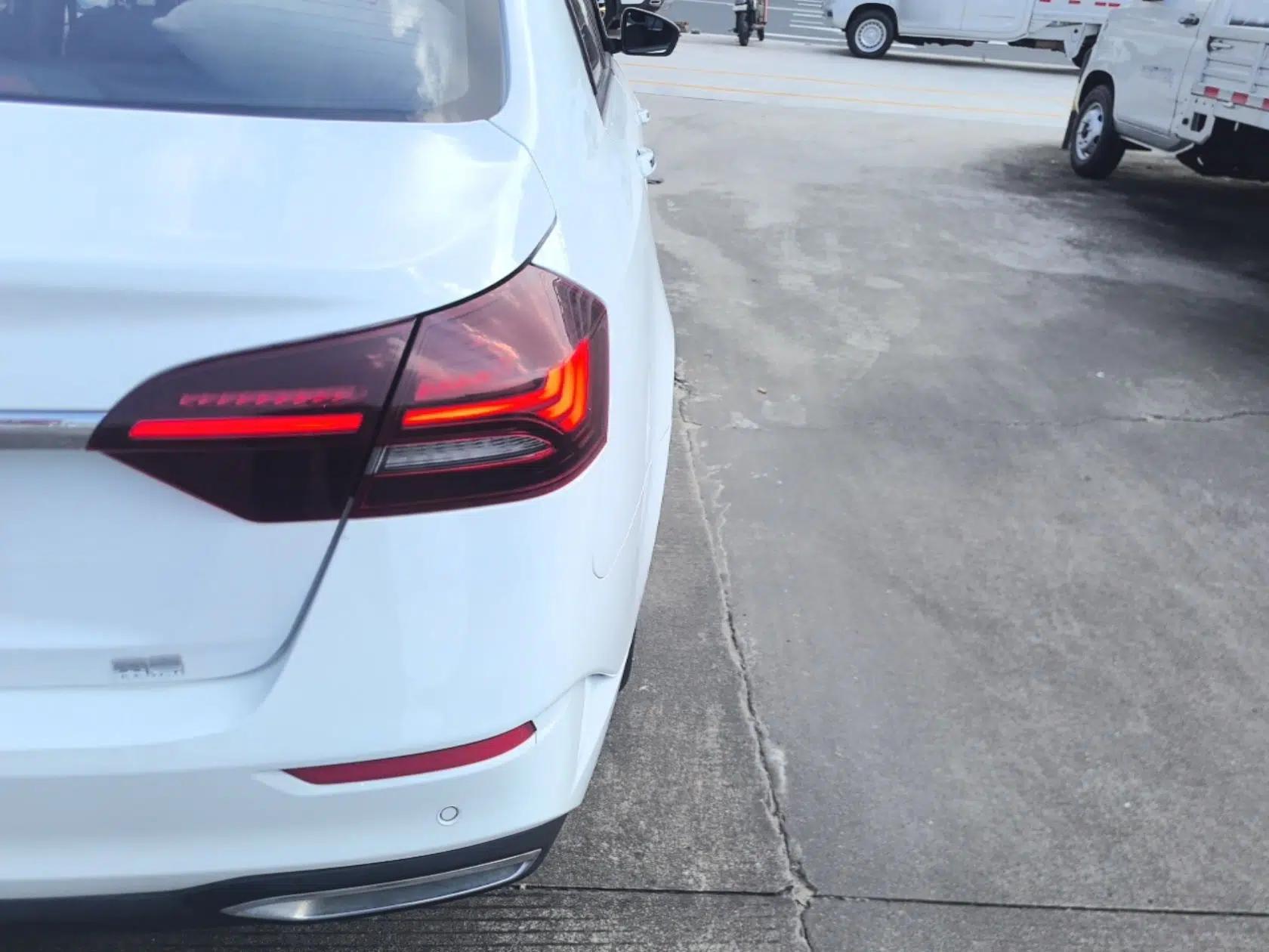 Geely Auto Emgrand 2020 1.5L Manual Luxury Model — миниатюра 12