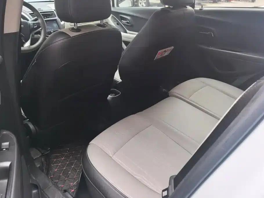 Chevrolet Trax 2014 1.4T Automatic 2WD Luxury — миниатюра 11