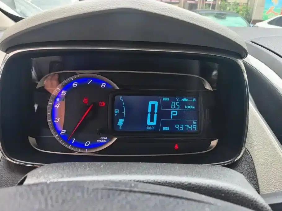Chevrolet Trax 2014 1.4T Automatic 2WD Luxury — миниатюра 14
