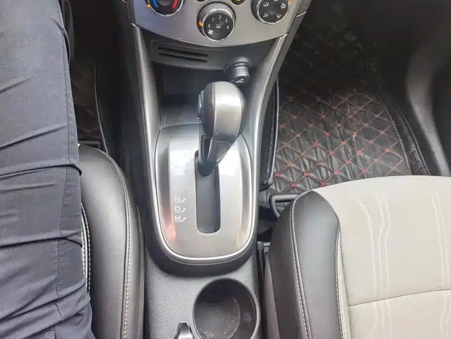 Chevrolet Trax 2014 1.4T Automatic 2WD Luxury — миниатюра 16