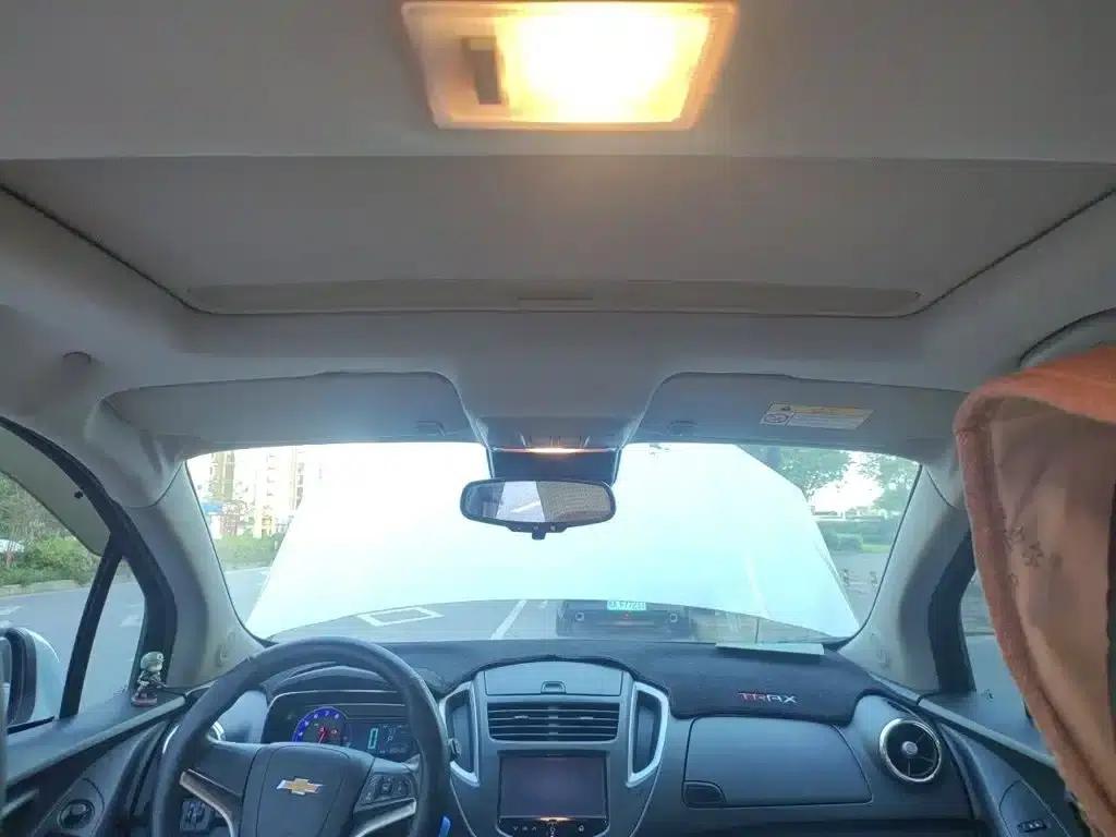 Chevrolet Trax 2014 1.4T Automatic 2WD Luxury — миниатюра 15