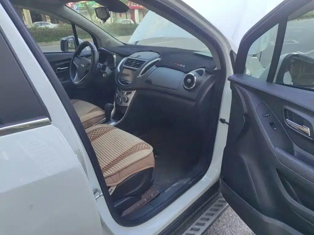 Chevrolet Trax 2014 1.4T Automatic 2WD Luxury — миниатюра 22