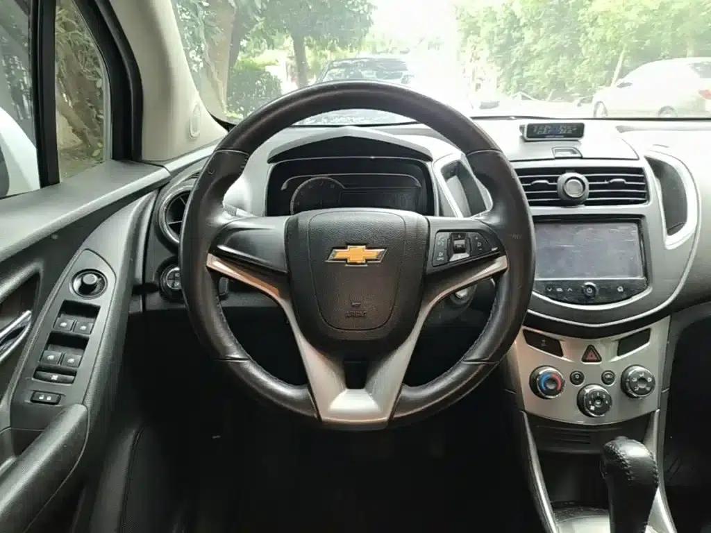 Chevrolet Trax 2014 1.4T Automatic 2WD Luxury — миниатюра 11