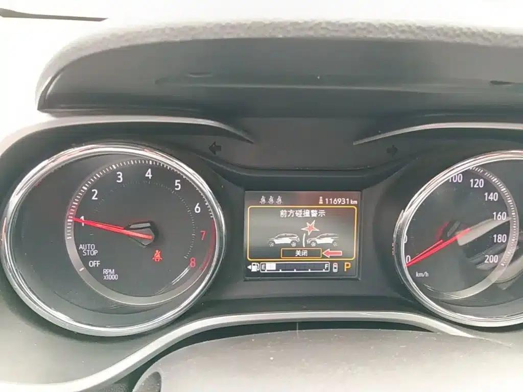 Chevrolet Trax 2019 Redline 335T CVT Premium Edition (China VI Emission Standard) — миниатюра 12