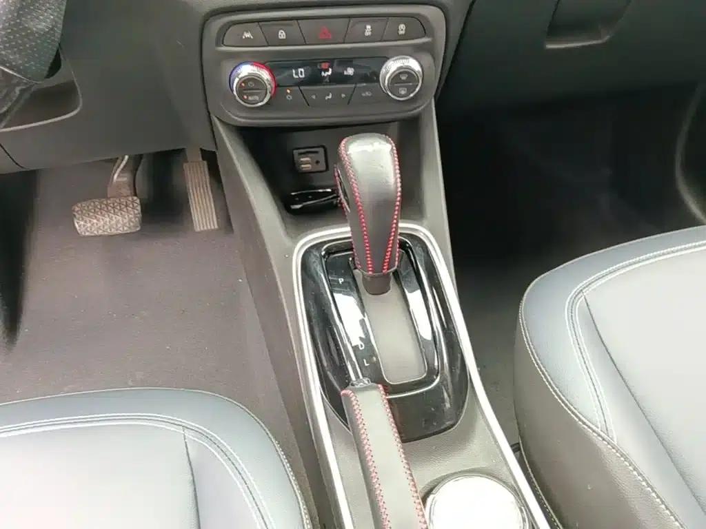 Chevrolet Trax 2019 Redline 335T CVT Premium Edition (China VI Emission Standard) — миниатюра 14