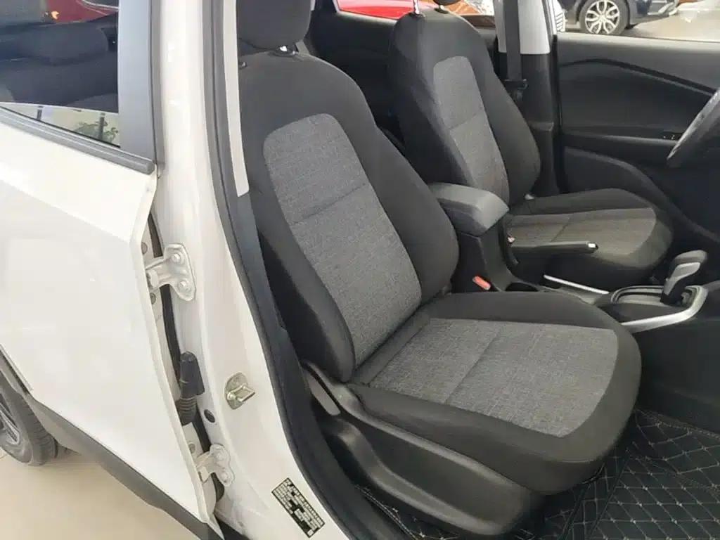 Chevrolet Trax 2019 Redline 335T CVT Trendy Edition (National VI Emission Standard) — миниатюра 25