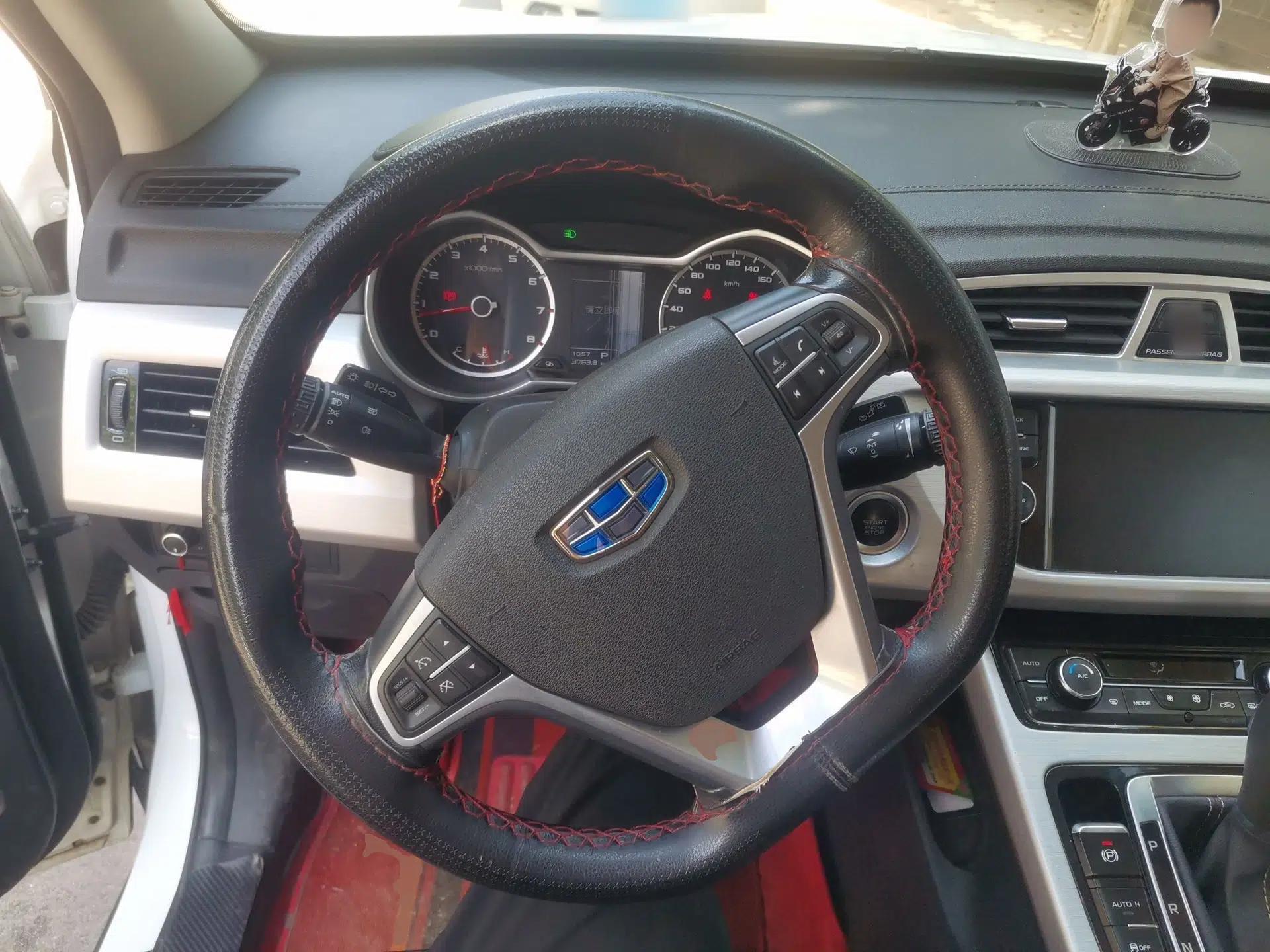 Geely Auto Emgrand X7 Sport 2016 1.8TD Automatic ZhiShang Model — миниатюра 10