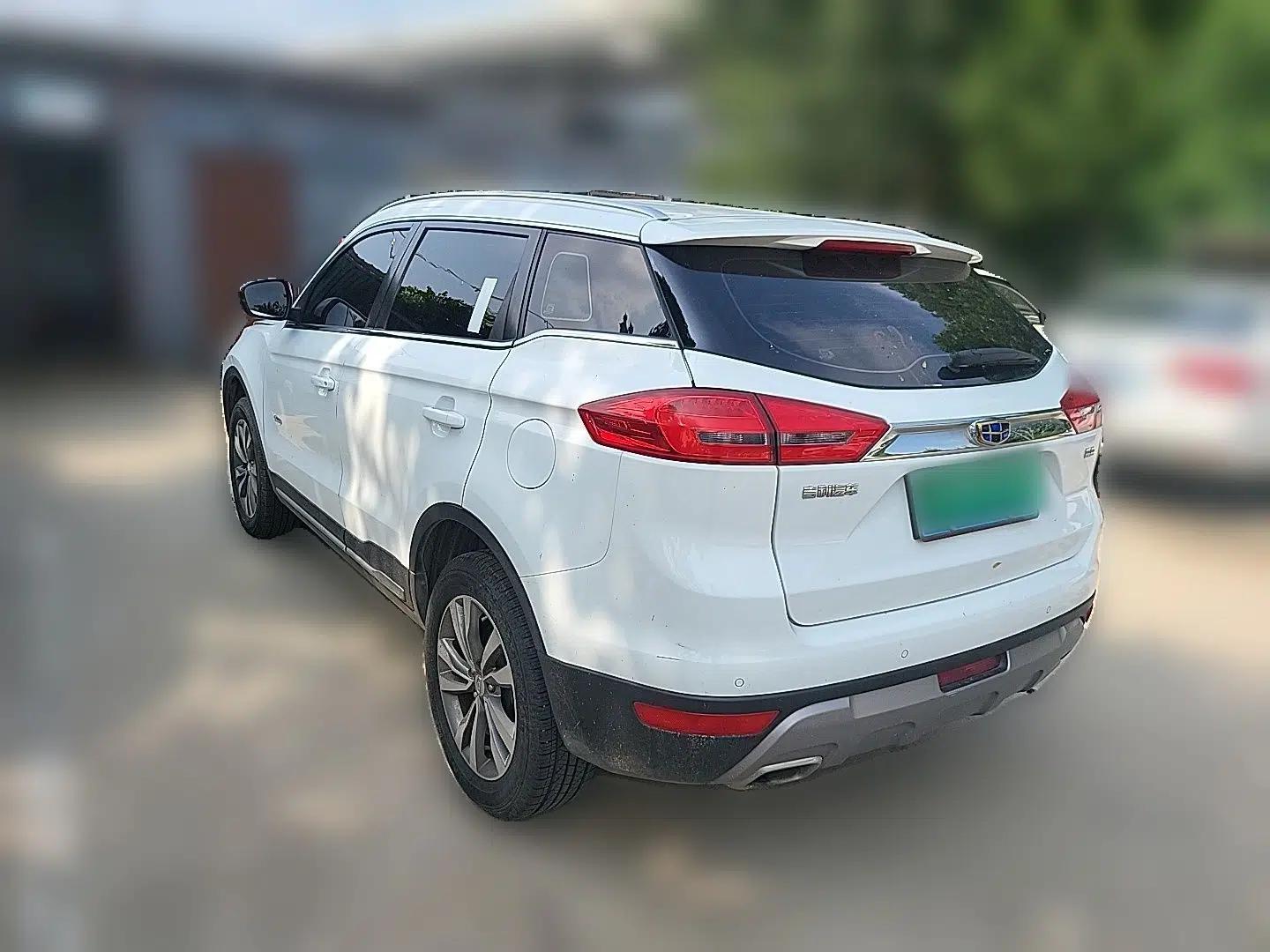 Geely Auto Emgrand X7 Sport 2016 1.8TD Automatic ZhiShang Model — миниатюра 4