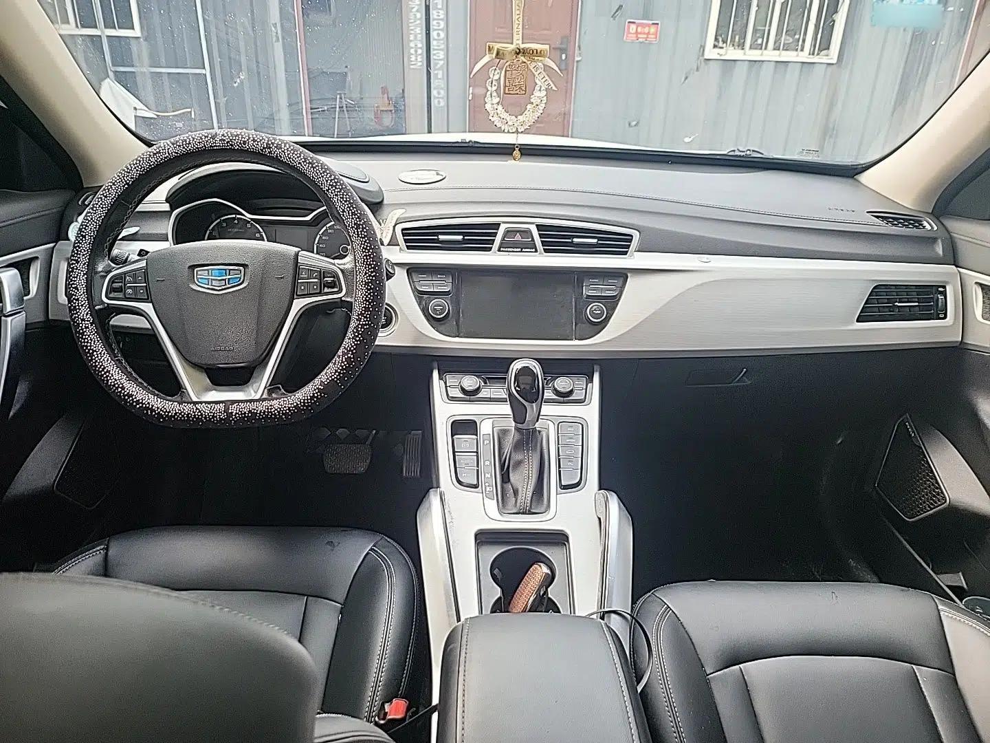 Geely Auto Emgrand X7 Sport 2016 1.8TD Automatic ZhiShang Model — миниатюра 9