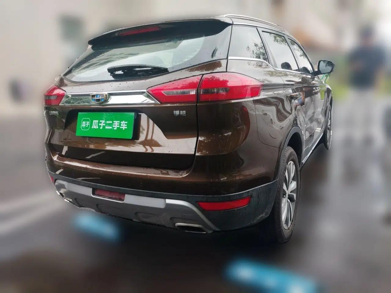 Geely Auto Emgrand X7 Sport 2016 1.8TD Automatic ZhiShang Model — миниатюра 6