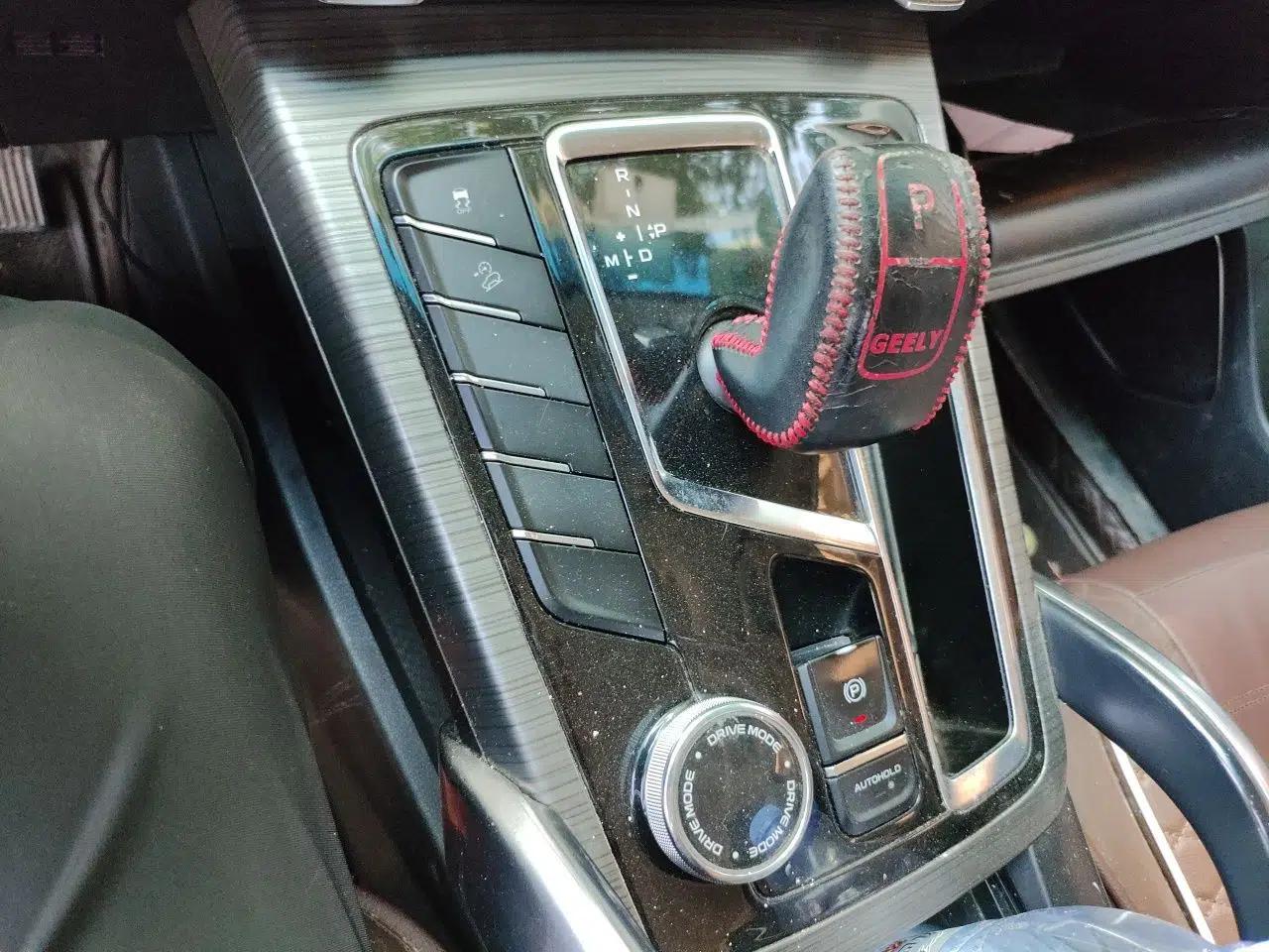 Geely Auto Emgrand X7 Sport 2020 1.5TD Automatic Smart Connect PRO — миниатюра 14