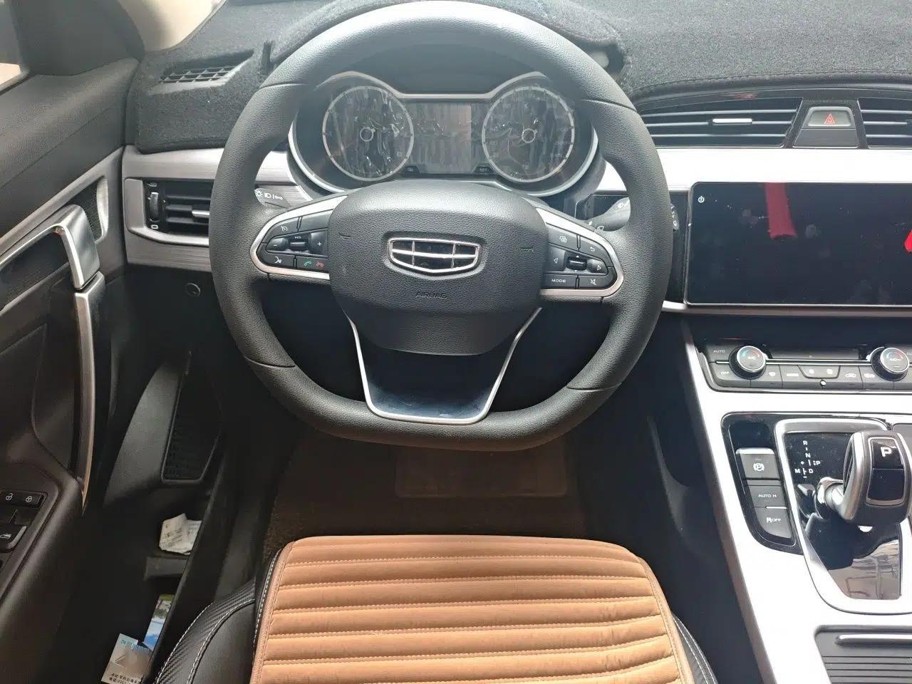 Geely Auto Emgrand X7 Sport 2021 Million Edition 1.8TD DCT Two-Wheel Drive Comfort Model — миниатюра 10