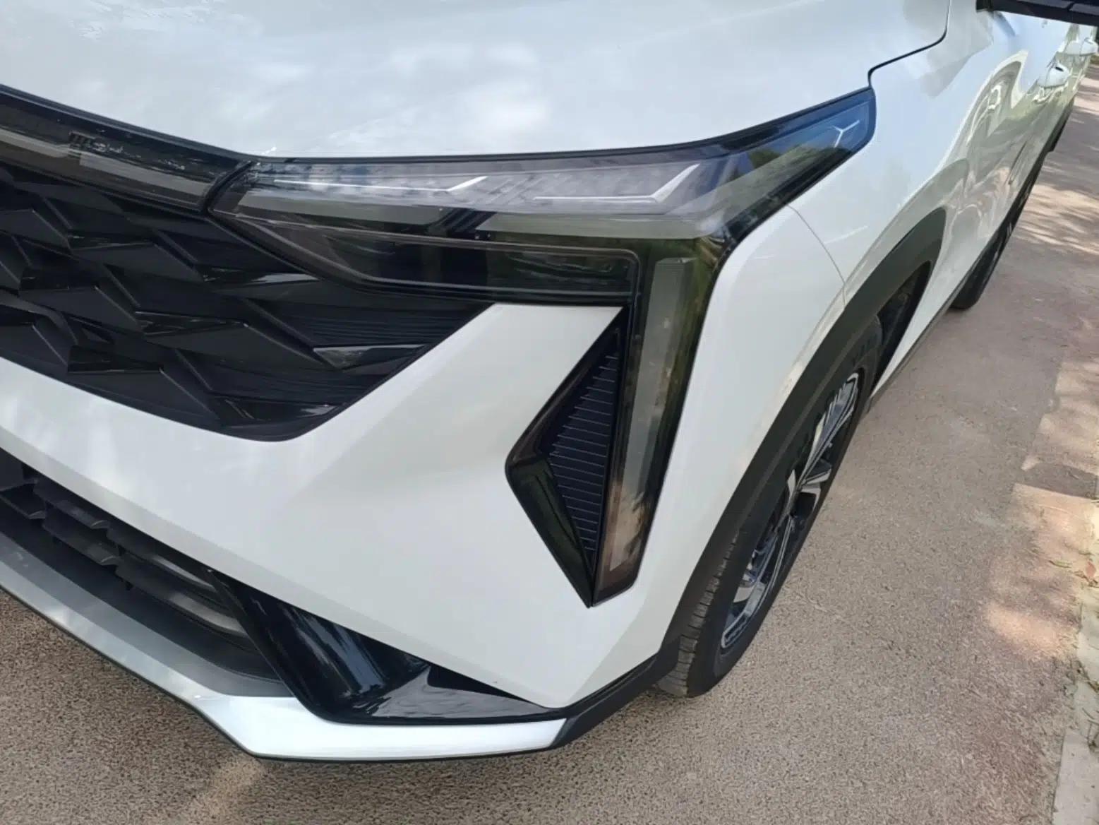 Geely Auto Emgrand X7 Sport 2023 Boyue COOL 1.5TD Smart Connect+ — миниатюра 8