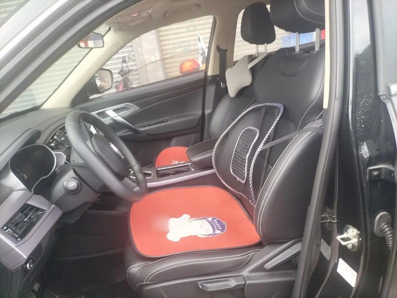 Geely Auto Emgrand X7 Sport 2021 Million Edition 1.8TD DCT Two-Wheel Drive Comfort Model — миниатюра 15