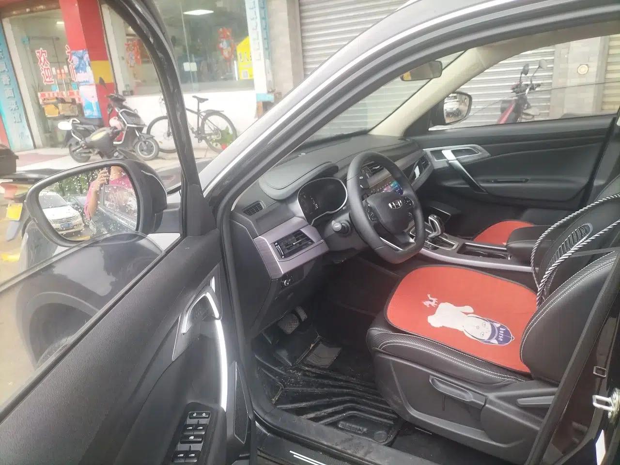 Geely Auto Emgrand X7 Sport 2021 Million Edition 1.8TD DCT Two-Wheel Drive Comfort Model — миниатюра 16